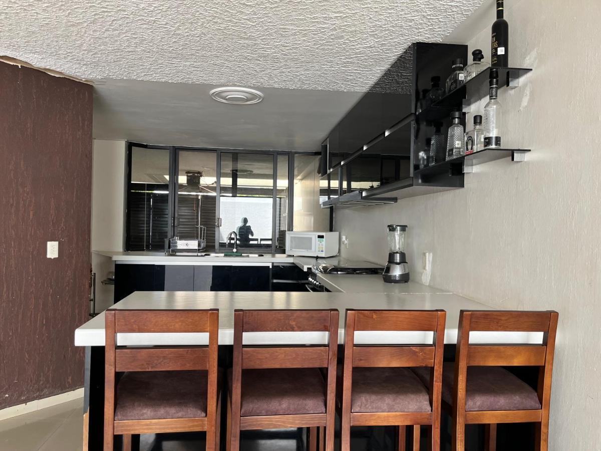 Beautiful Private House In The Downtown With 3 Floors Villa Tepatitlán de Morelos Exterior foto