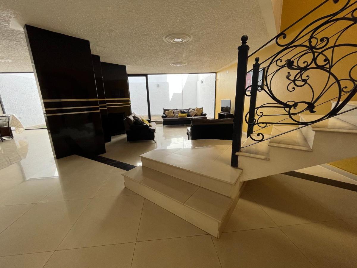 Beautiful Private House In The Downtown With 3 Floors Villa Tepatitlán de Morelos Exterior foto