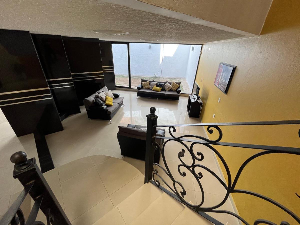 Beautiful Private House In The Downtown With 3 Floors Villa Tepatitlán de Morelos Exterior foto