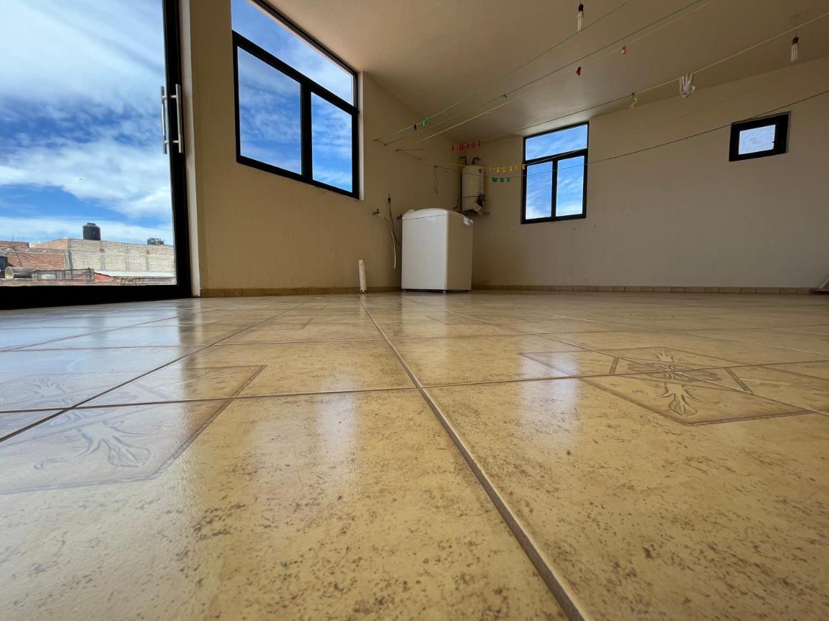 Beautiful Private House In The Downtown With 3 Floors Villa Tepatitlán de Morelos Exterior foto
