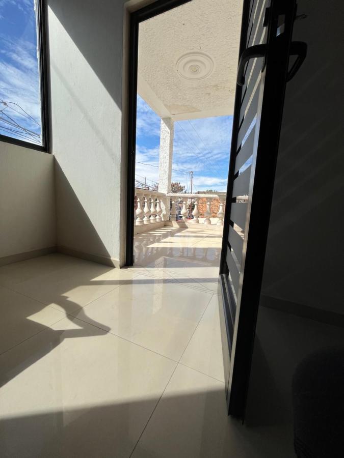 Beautiful Private House In The Downtown With 3 Floors Villa Tepatitlán de Morelos Exterior foto