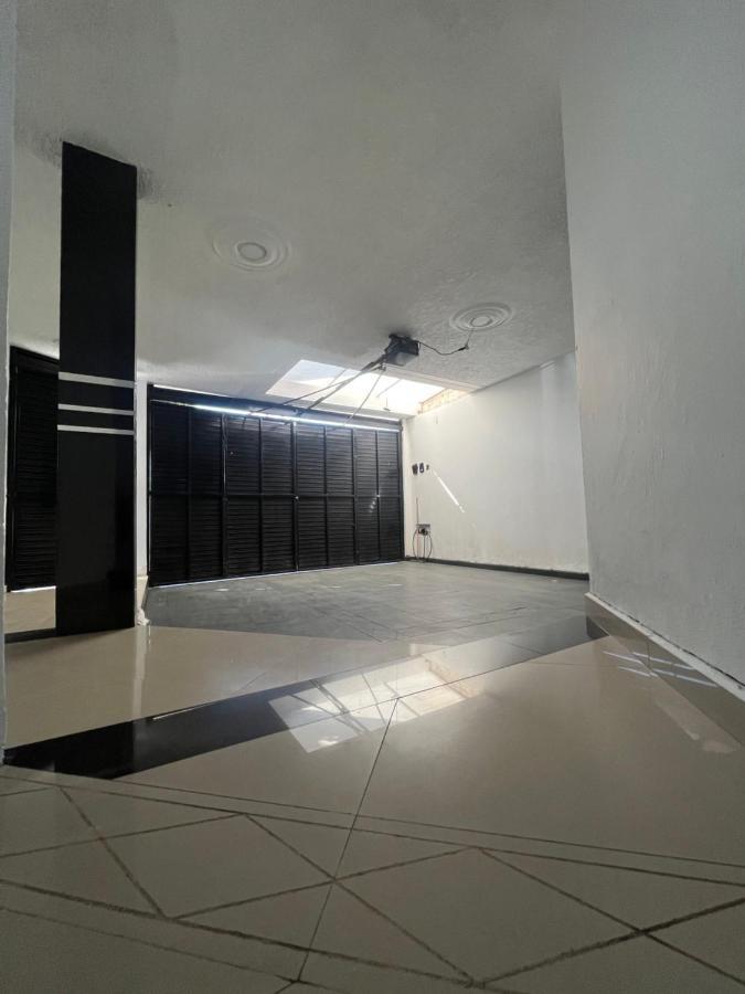 Beautiful Private House In The Downtown With 3 Floors Villa Tepatitlán de Morelos Exterior foto